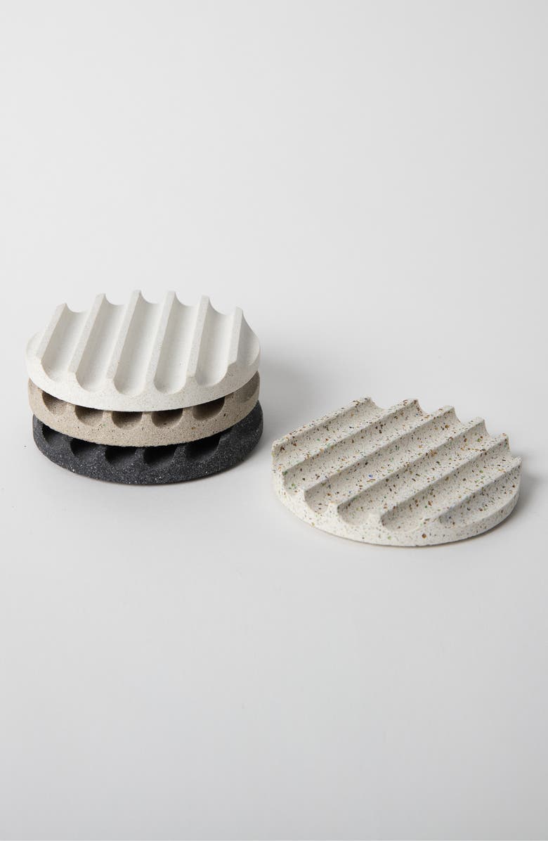 Pretti.Cool Set of 4 Terrazzo Coasters, Alternate, color, Grey Scale Terrazzo