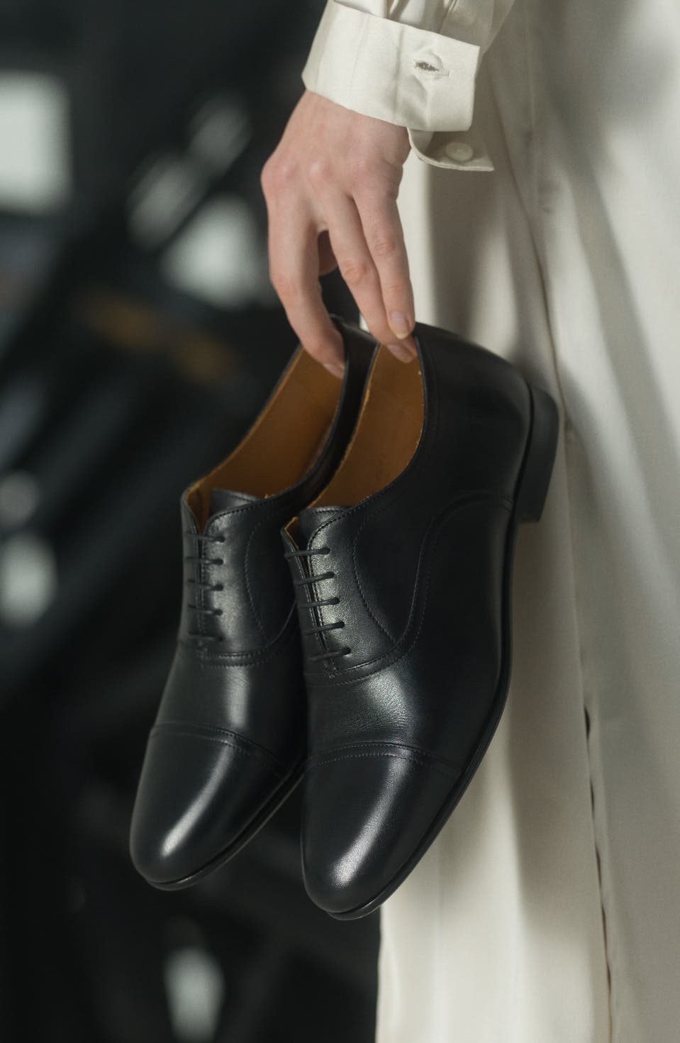 Elena Cap Toe Oxford, Alternate, color, BLACK