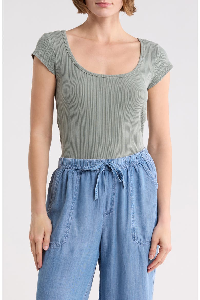 Fitted Scoop Neck T-Shirt, Main, color, ARMY GREEN