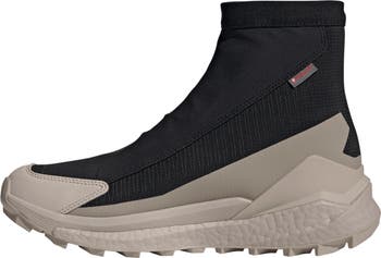 登山用品 adidas - adidas TERREX FREEHIKER COLD. RDY HIKING $_57.PNG?set_id=880000500F