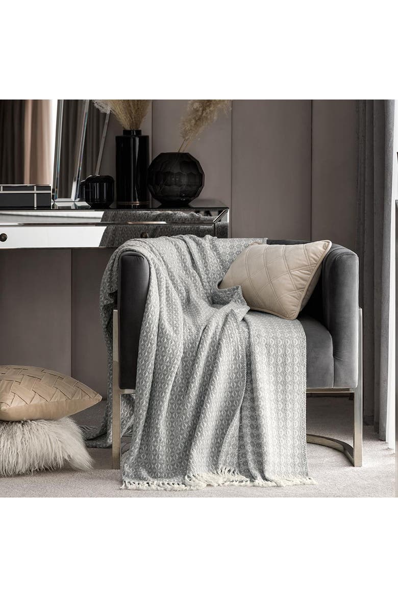 Rocher throw, Alternate, color, Grey