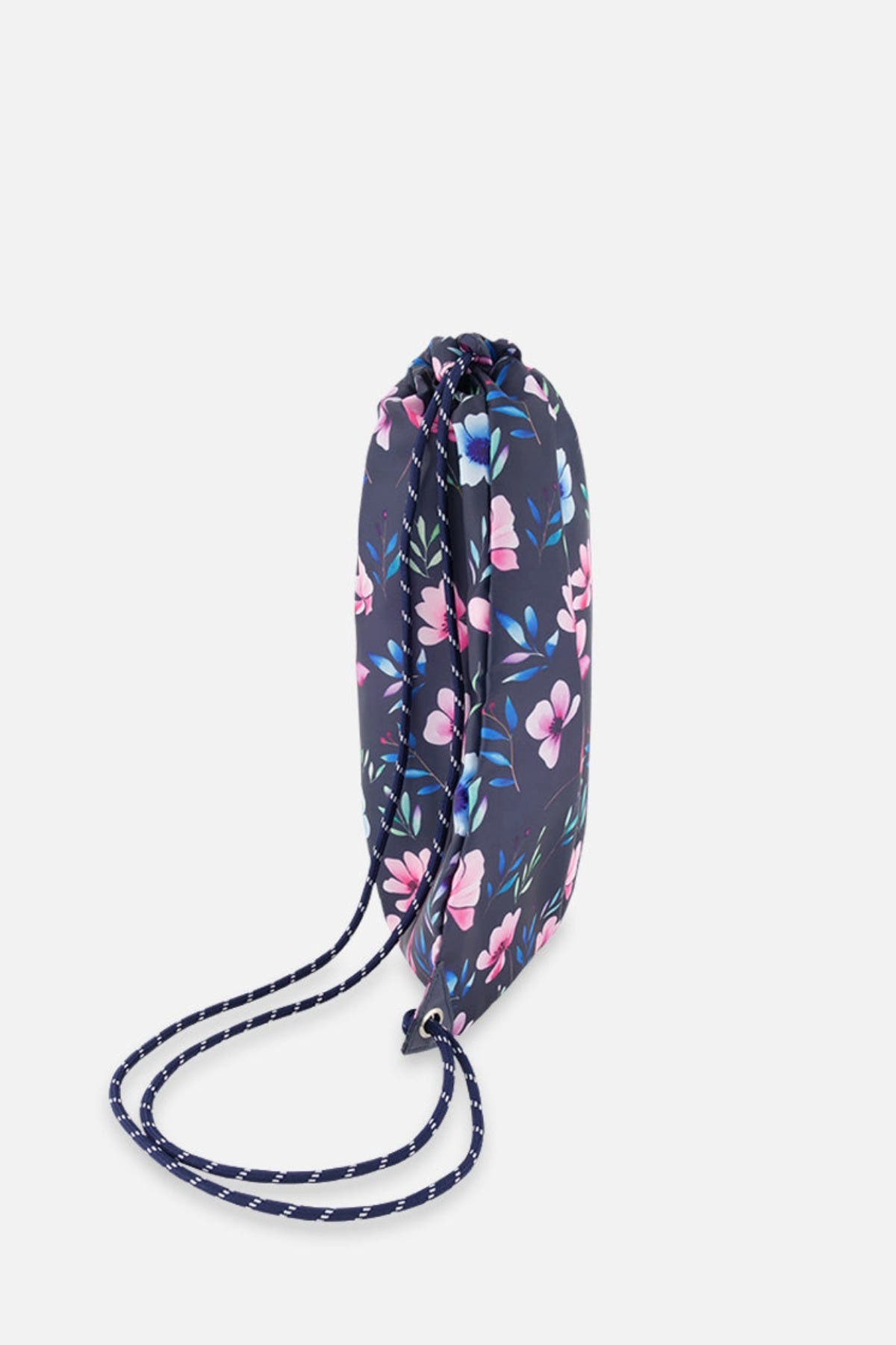 Deux par Deux Floral Practical Lightweight Everyday Drawstring Bag, Alternate, color, Blue Floral Print