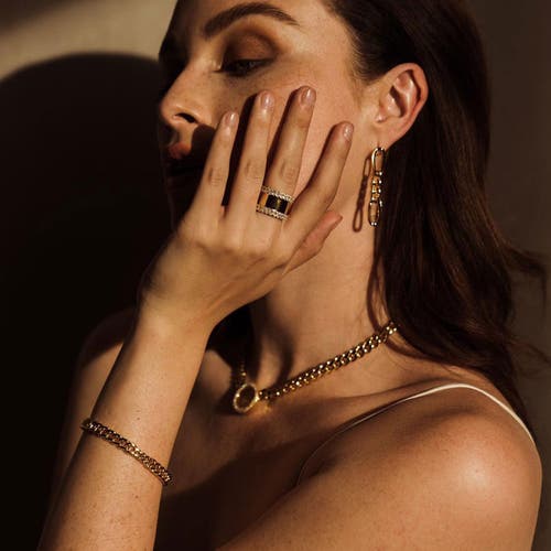 Zarux Side Braid With Stone Ring In Gold