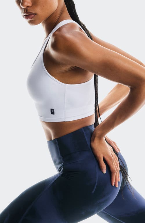 On Training Sports Bra In Burgundy