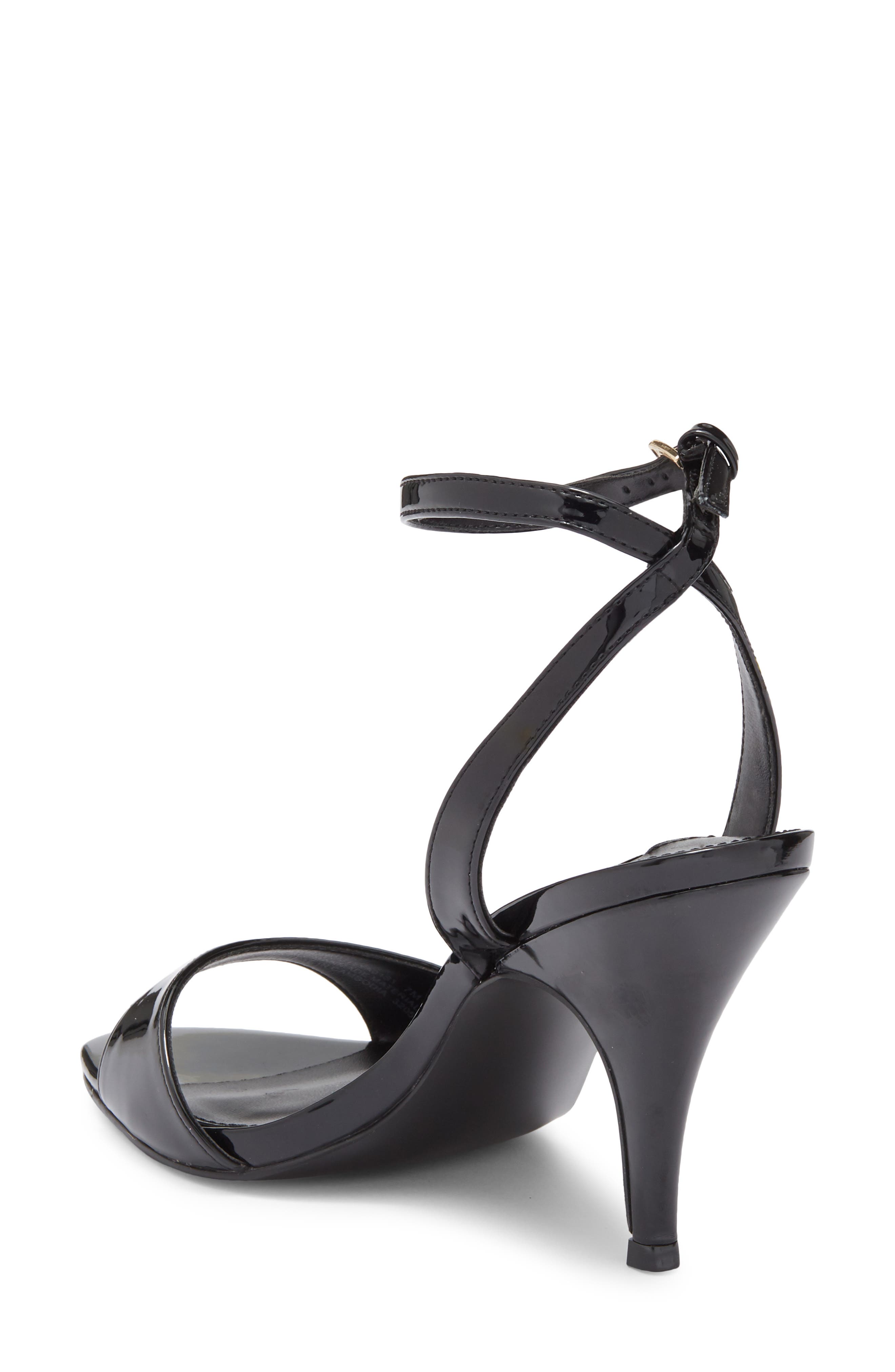 Steve Madden Taliya Sandal, Alternate, color, Black Patent