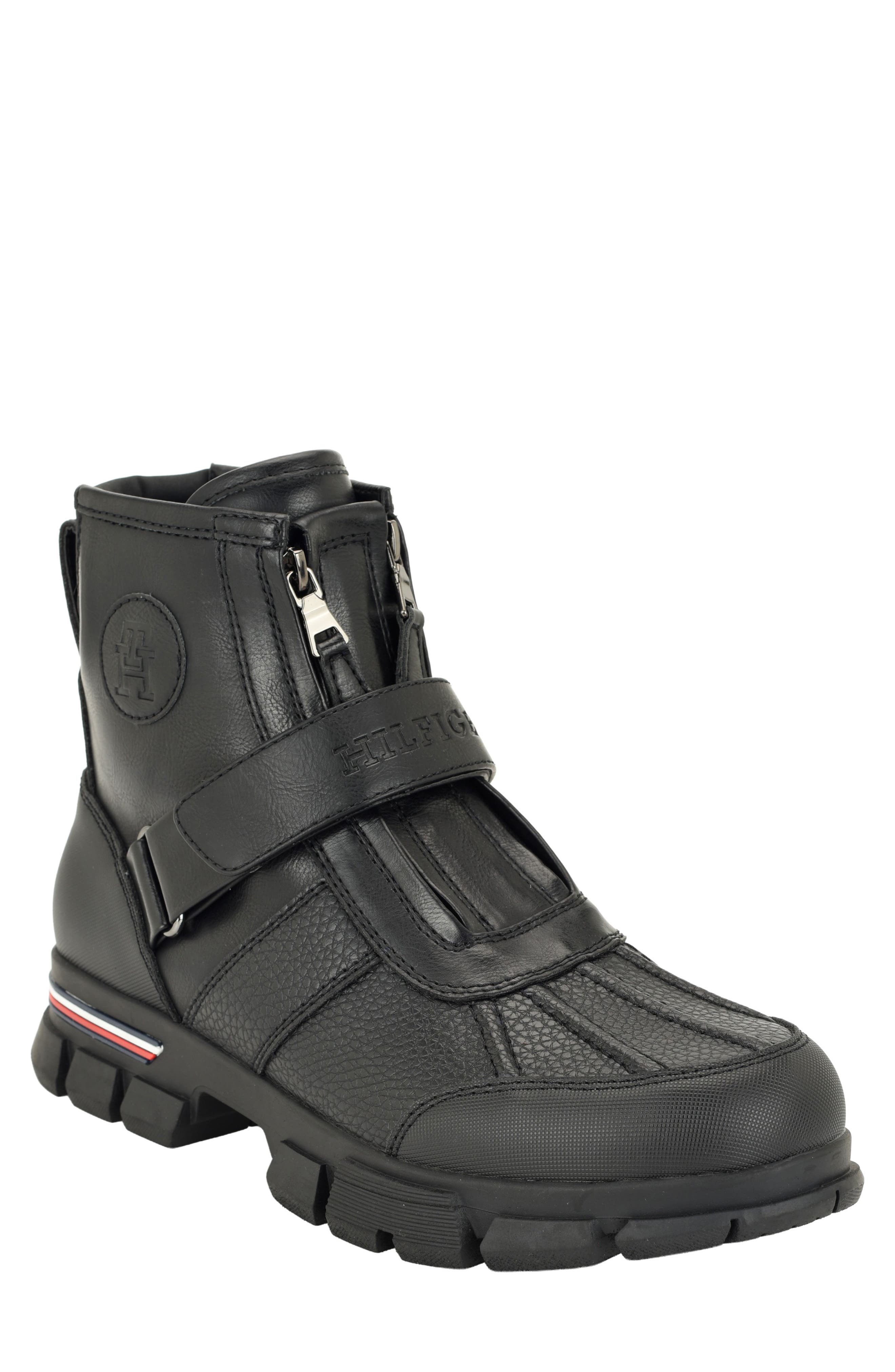 BLACK/ BLACK