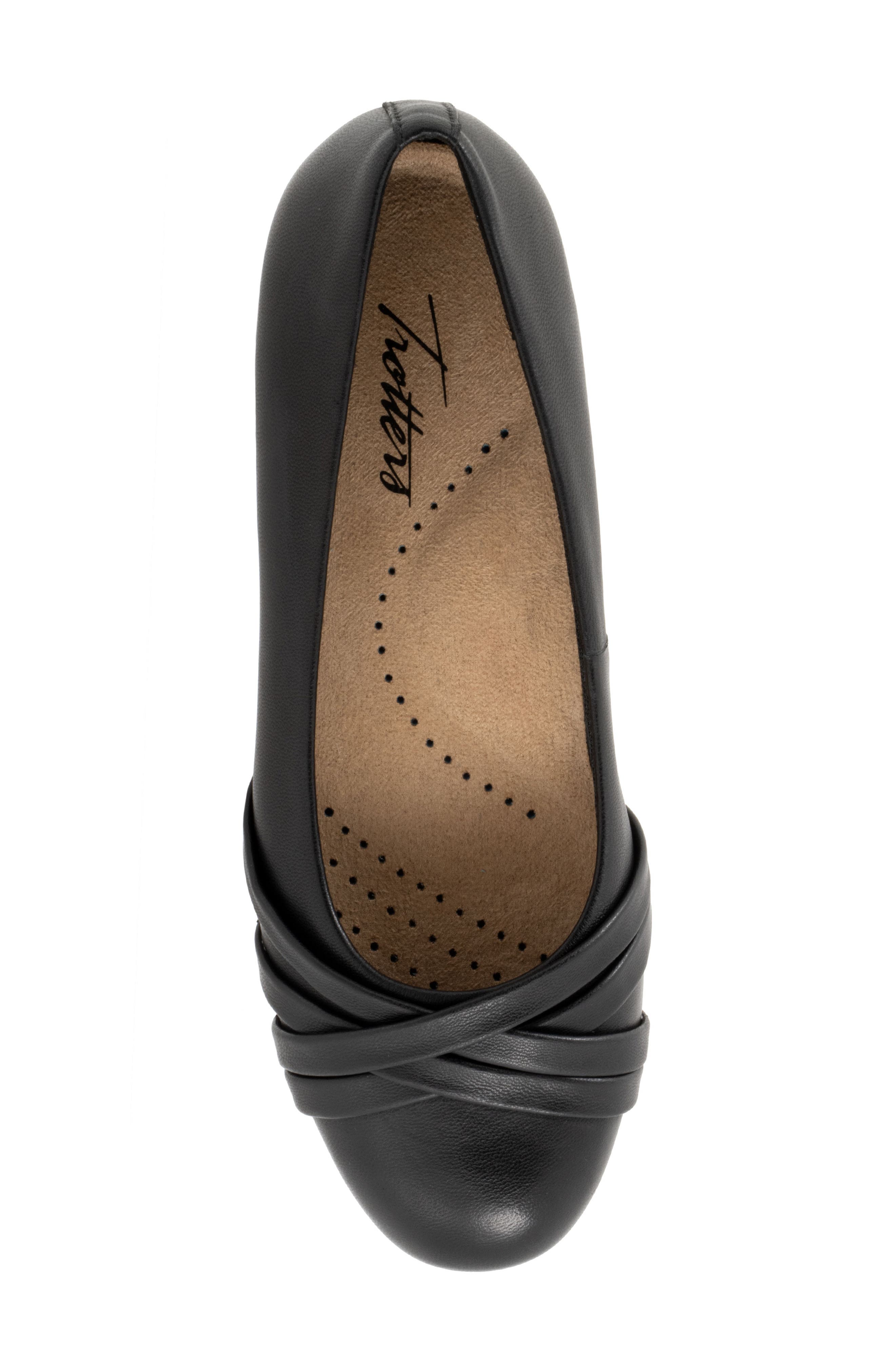 Trotters Daphne Flat, Alternate, color, Black