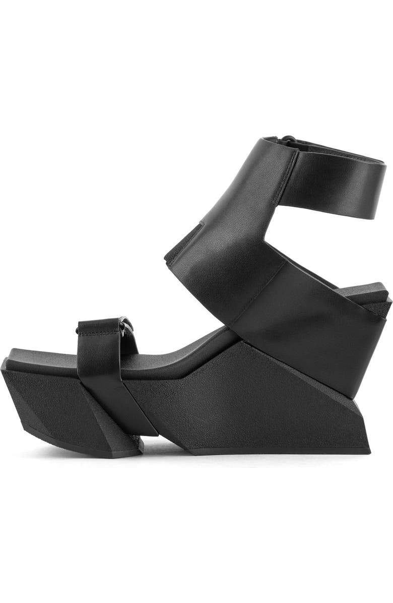 United Nude Brutt A Sandals, Alternate, color, Black
