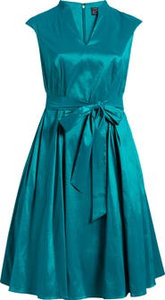 Alex Evenings Cap Sleeve Taffeta Cocktail Dress