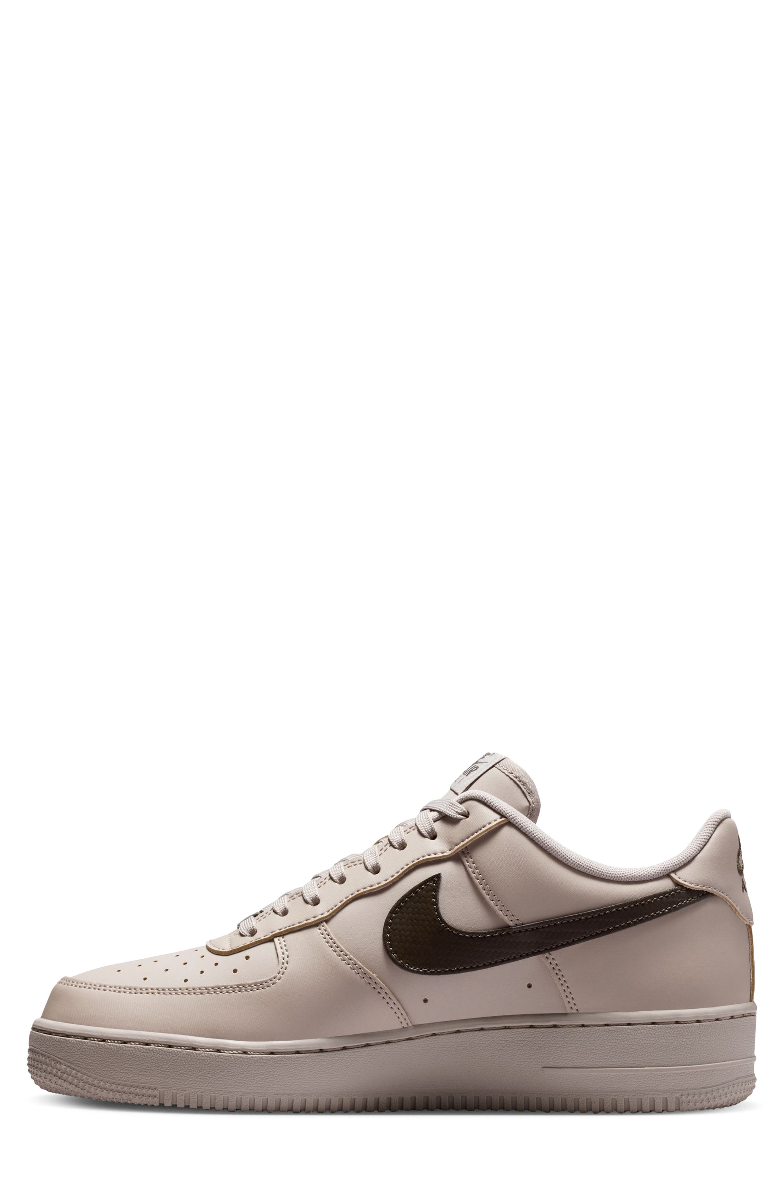 Air Force 1 '07 Basketball Sneaker, Alternate, color, COLLEGE GREY/ NEWSPRINT