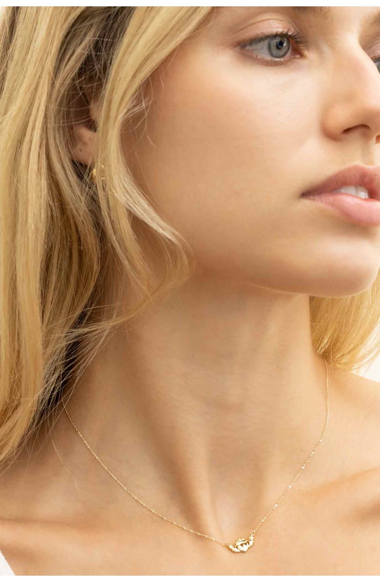 Oradina 14K Yellow Gold Claddagh Pendant Necklace, Alternate, color, Yellow Gold