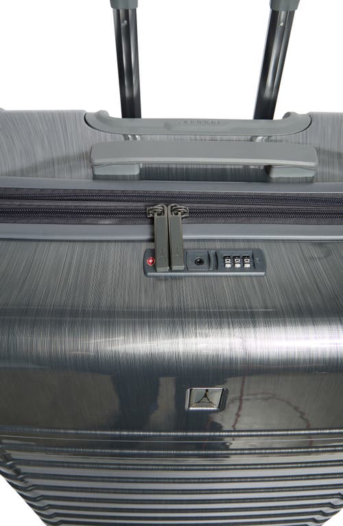 Travelpro Rollmaster™ Lite 2 28-inch Hardside Spinner Luggage