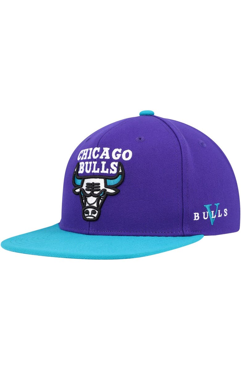 Mitchell & Ness Men's Mitchell & Ness Purple/Teal Chicago Bulls Core Snapback Hat, Main, color, 