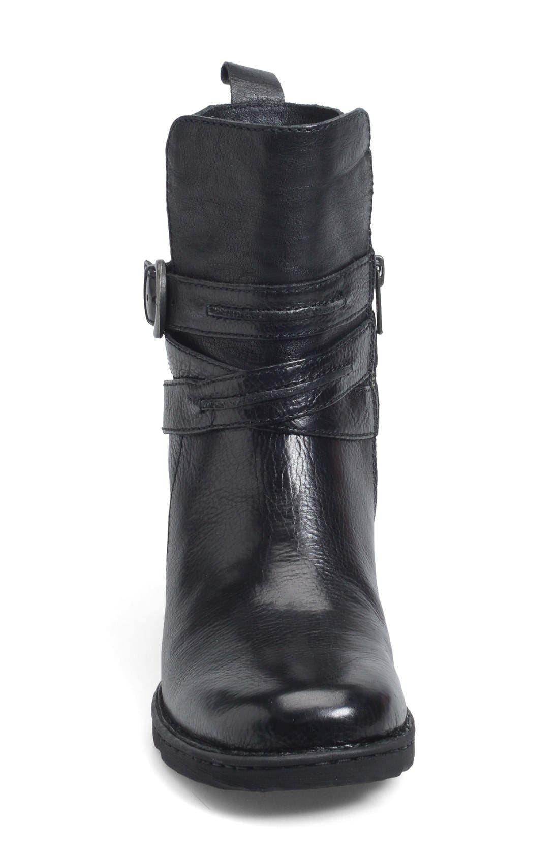 'Leandra' Modern Short Leather Bootie (Nordstrom Exclusive), Alternate, color, BLACK LEATHER