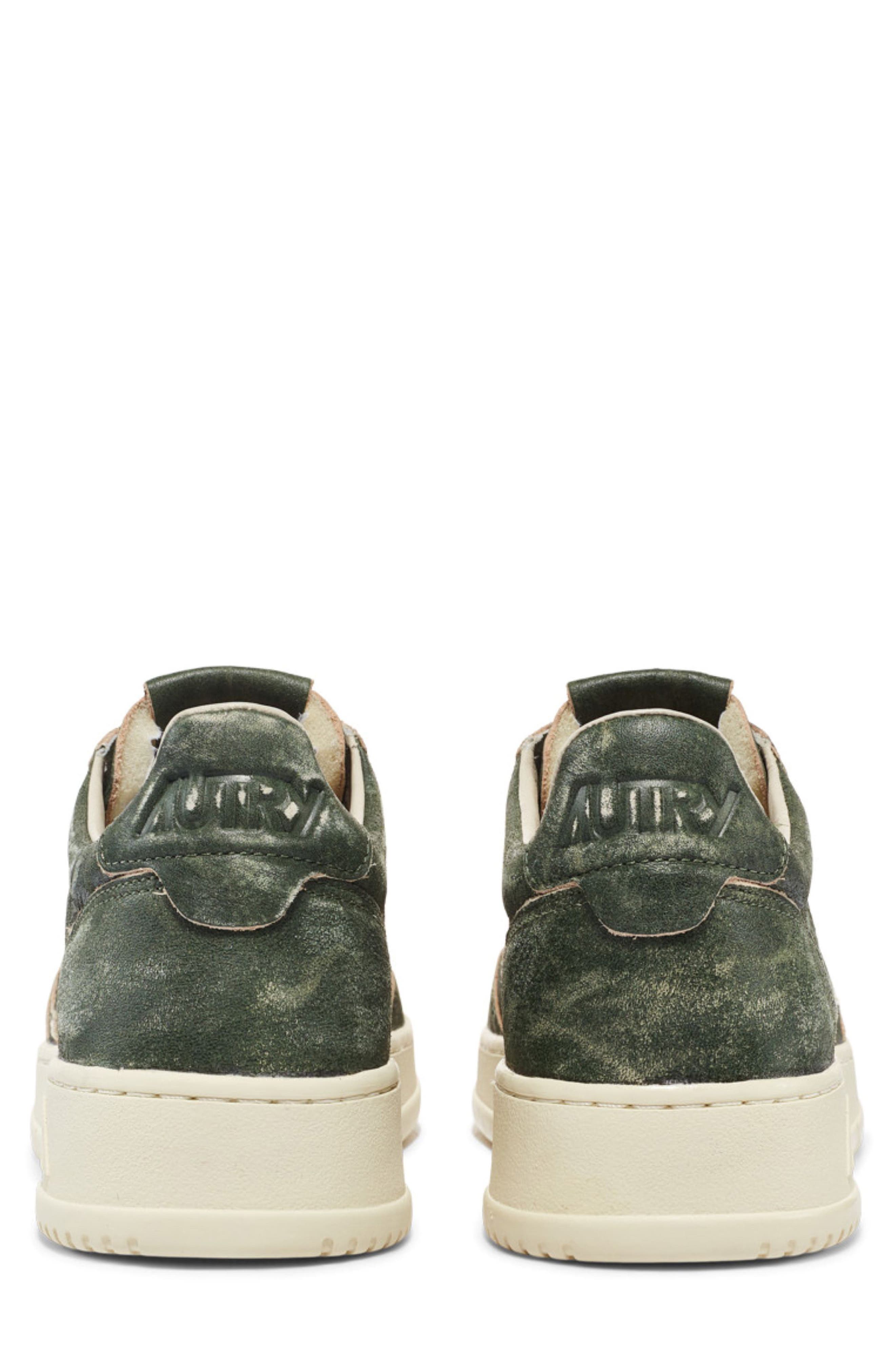 AUTRY Medalist Low Top Sneaker, Alternate, color, 