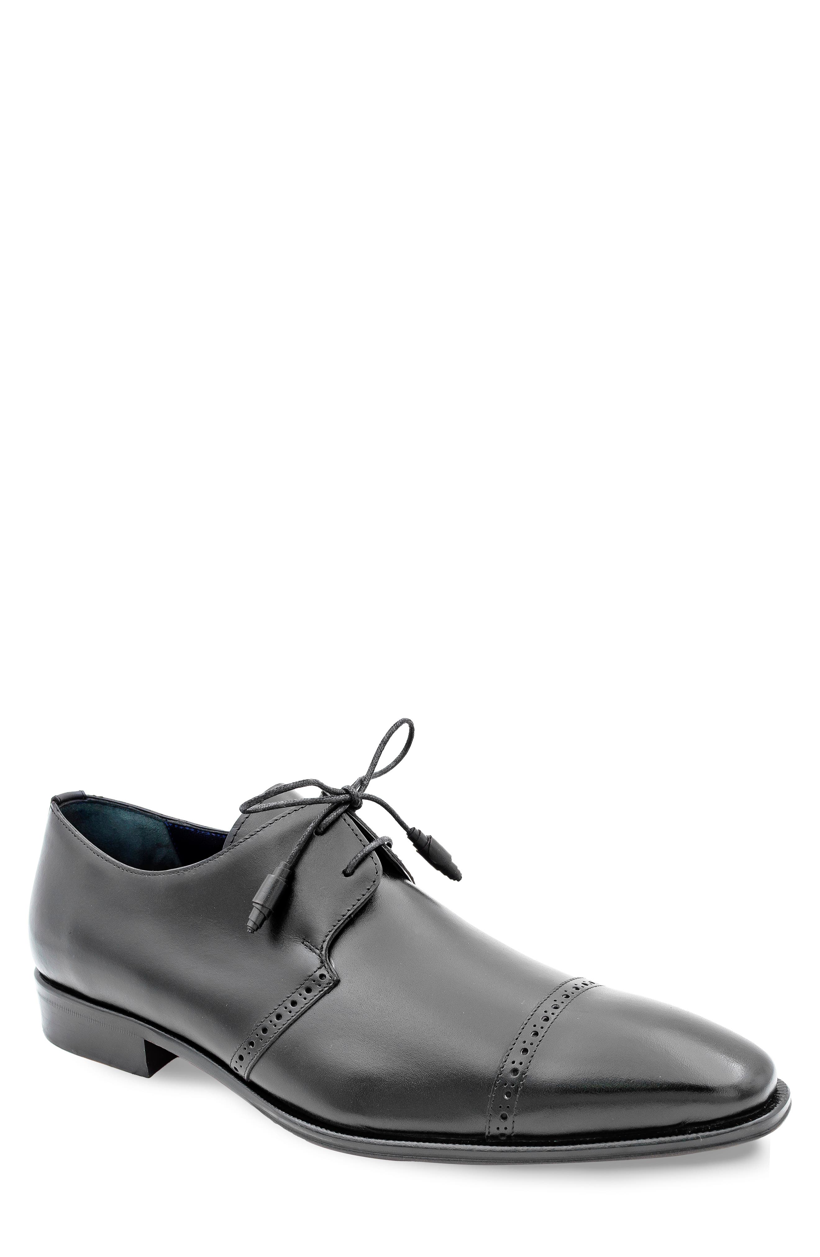 Mezlan 2-Eyelet Cap Toe Leather Derby