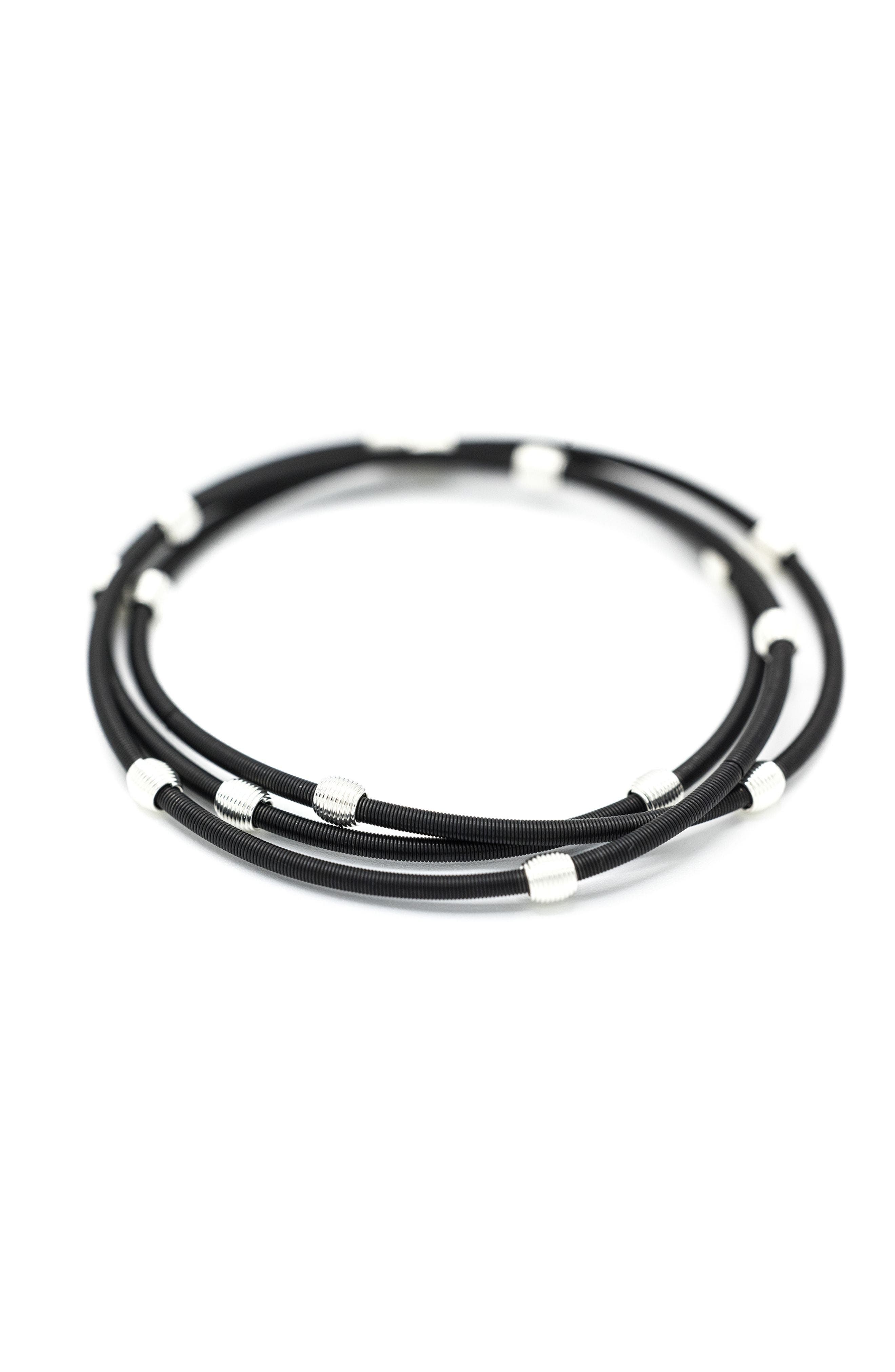 Emerson & Oliver Black Beaded Dia Bracelets in Black/silver 
