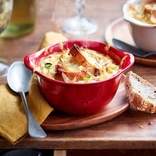 Emile Henry 0.6 Quart Ultimate Gratin Bowl In Burgundy