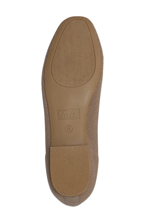 Mia Raisa Stretch Knit Flat In Sand