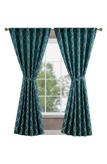 JESSICA SIMPSON JESSICA SIMPSON LYNEE GEOMETRIC SATIN JACQUARD BLACKOUT CURTAINS 