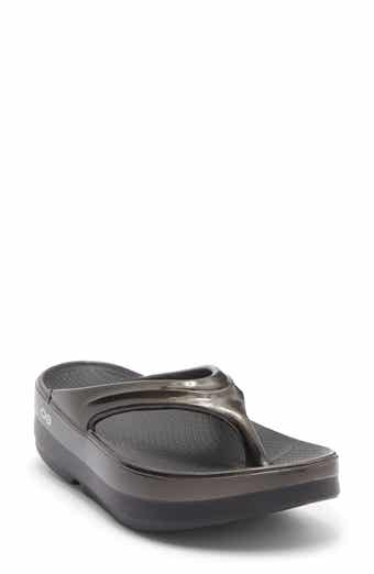 Oofos OOmega OOlala Luxe Flip Flop