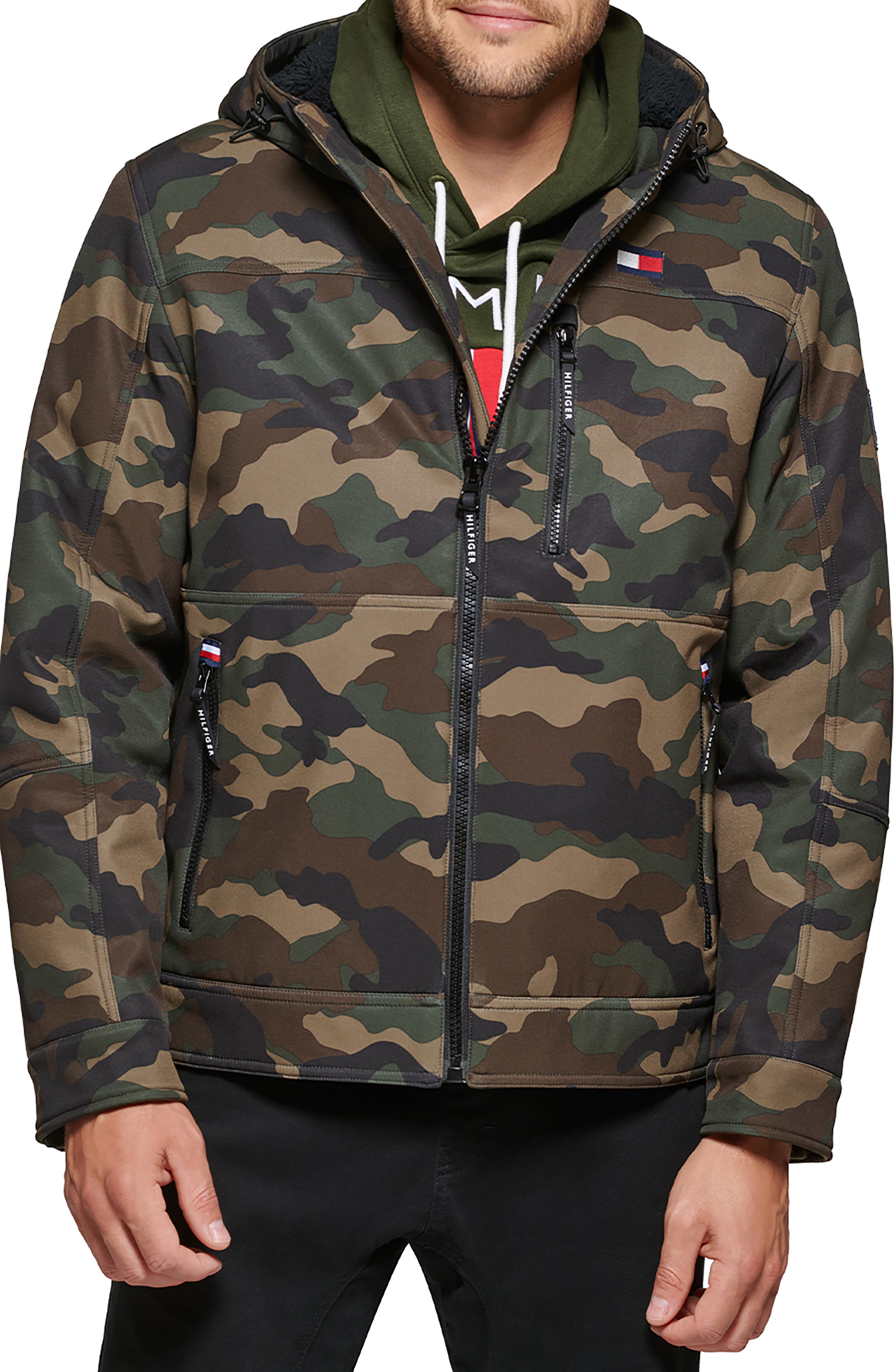 CAMOUFLAGE