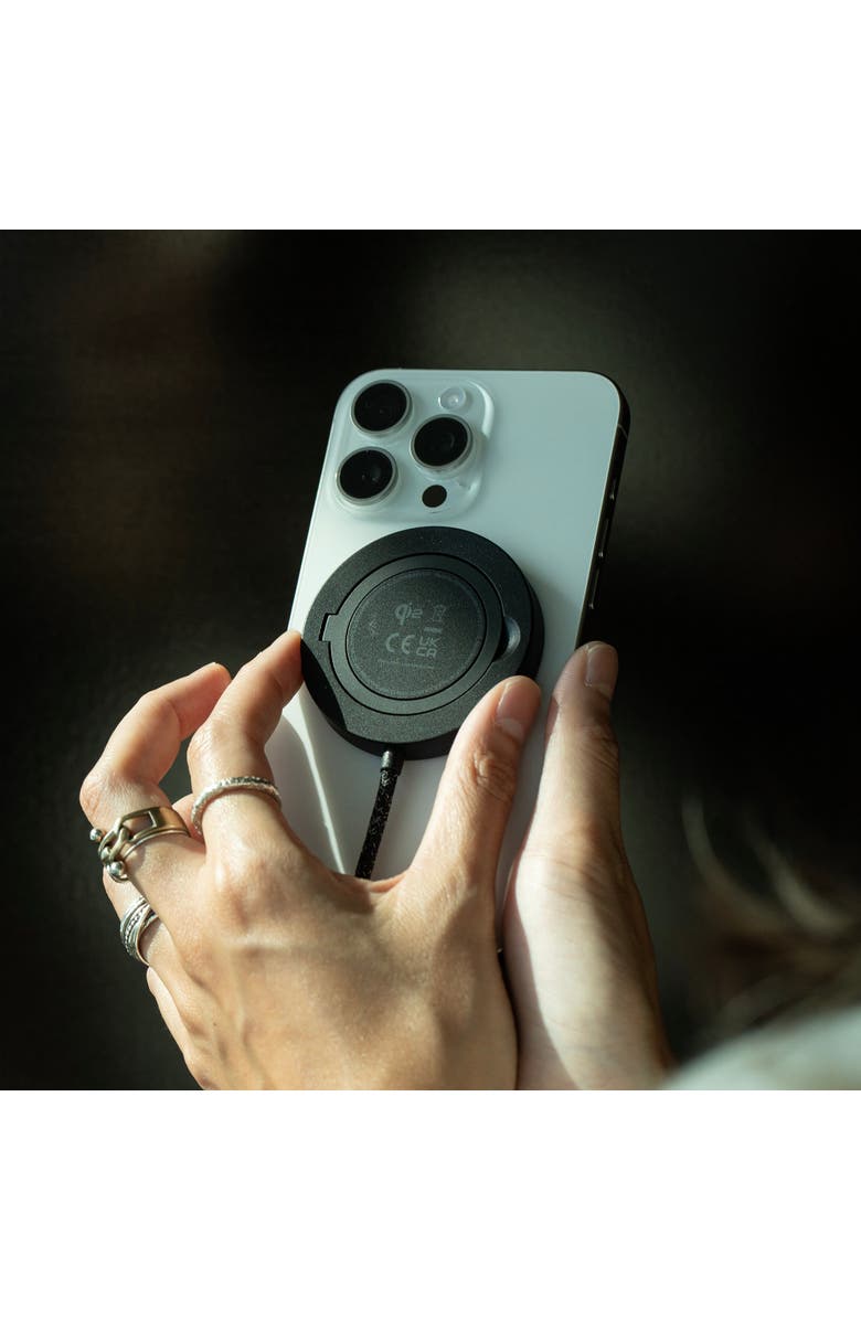 Native Union SnapStand Magnetic Charger, Alternate, color, Black