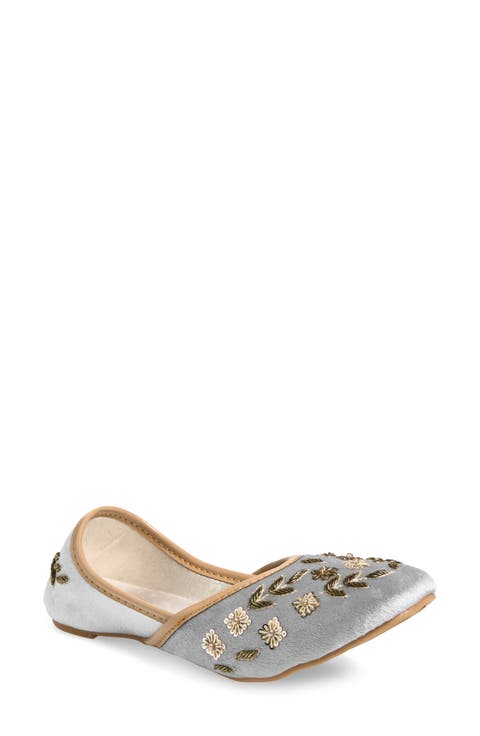 Nawal Embroidered Flat (Women)