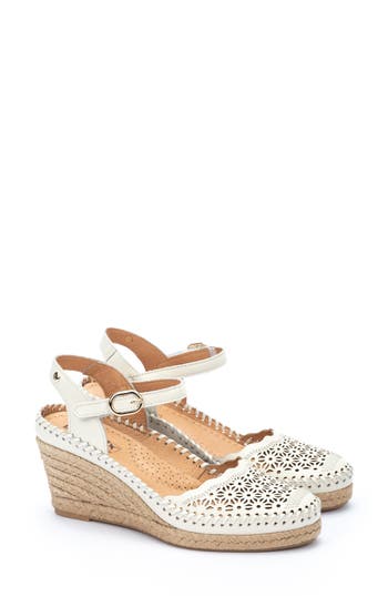 Pikolinos Vila Espadrille Wedge In Brown
