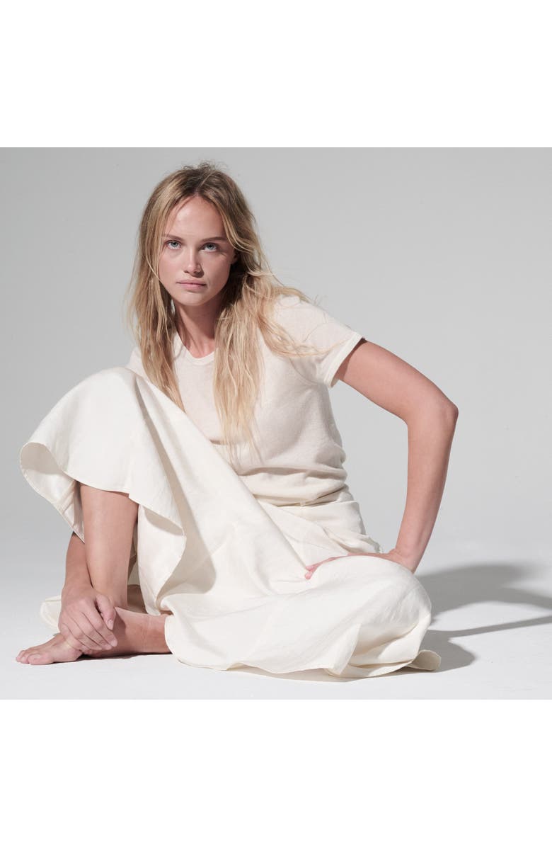 Majestic Filatures 100% Machine Washable Cashmere Short Sleeve Crewneck T-Shirt, Alternate, color, Milk