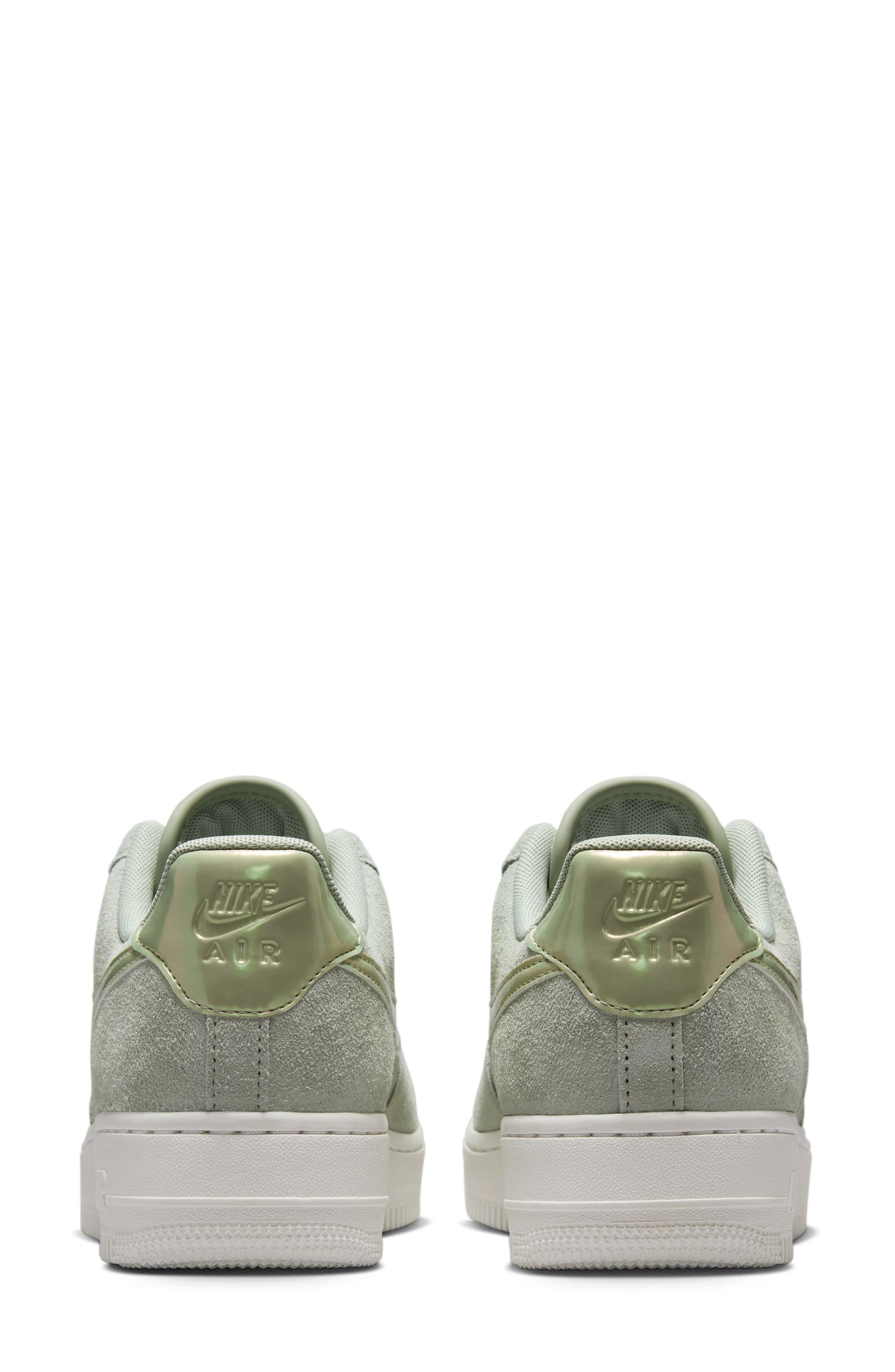 Nike Air Force 1 '07 SE Basketball Sneaker, Alternate, color, 