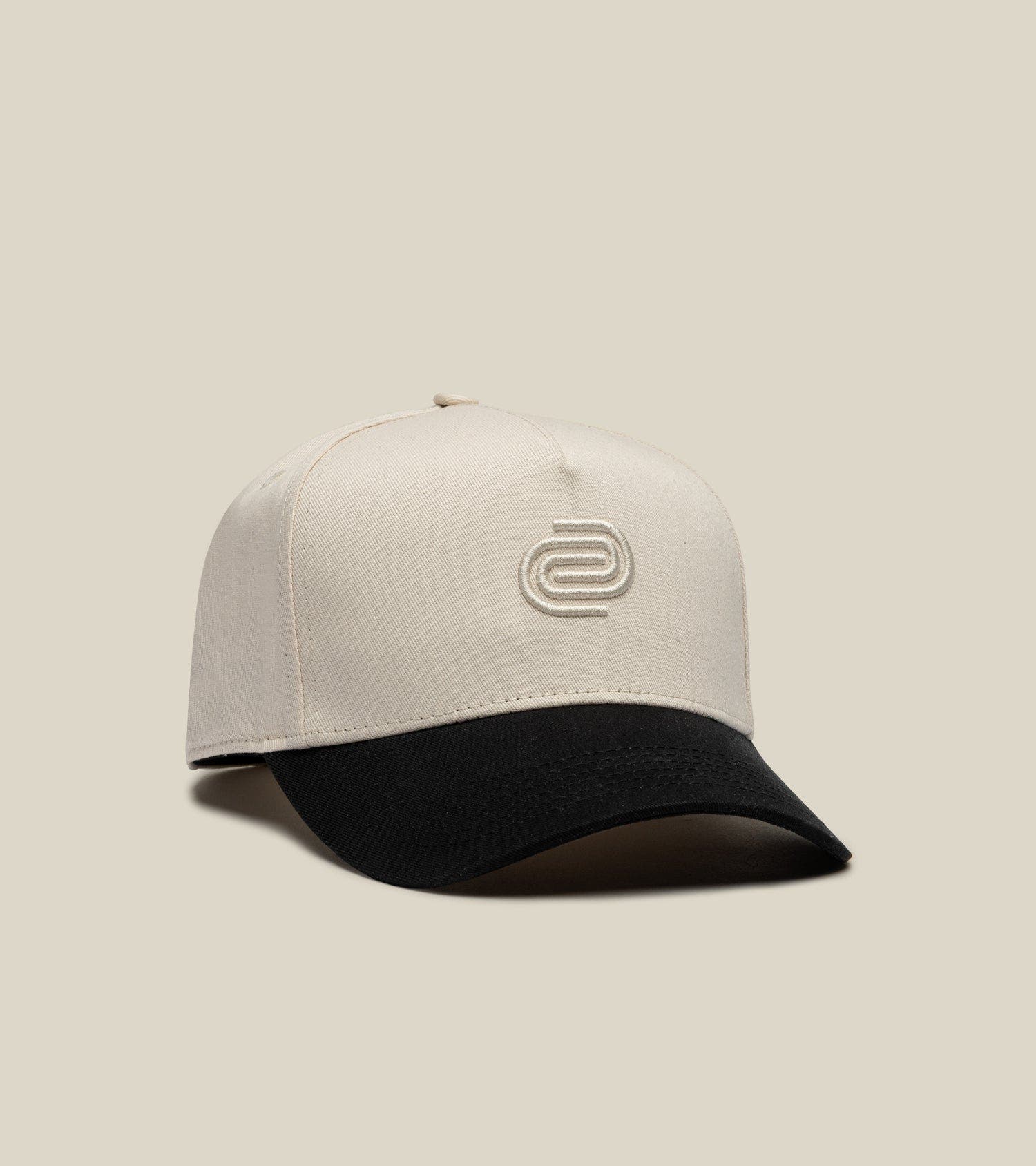 Sand / Black
