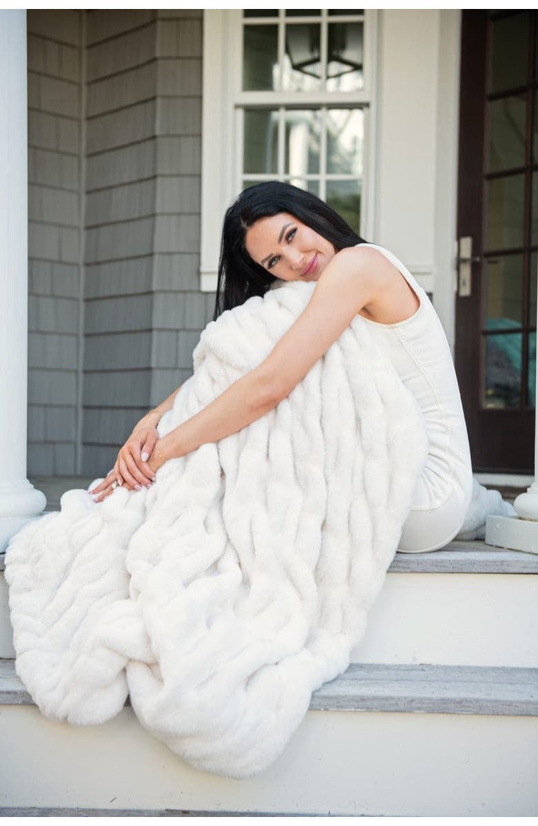 Minky Couture Hugs Cream Blanket, Alternate, color, Cream