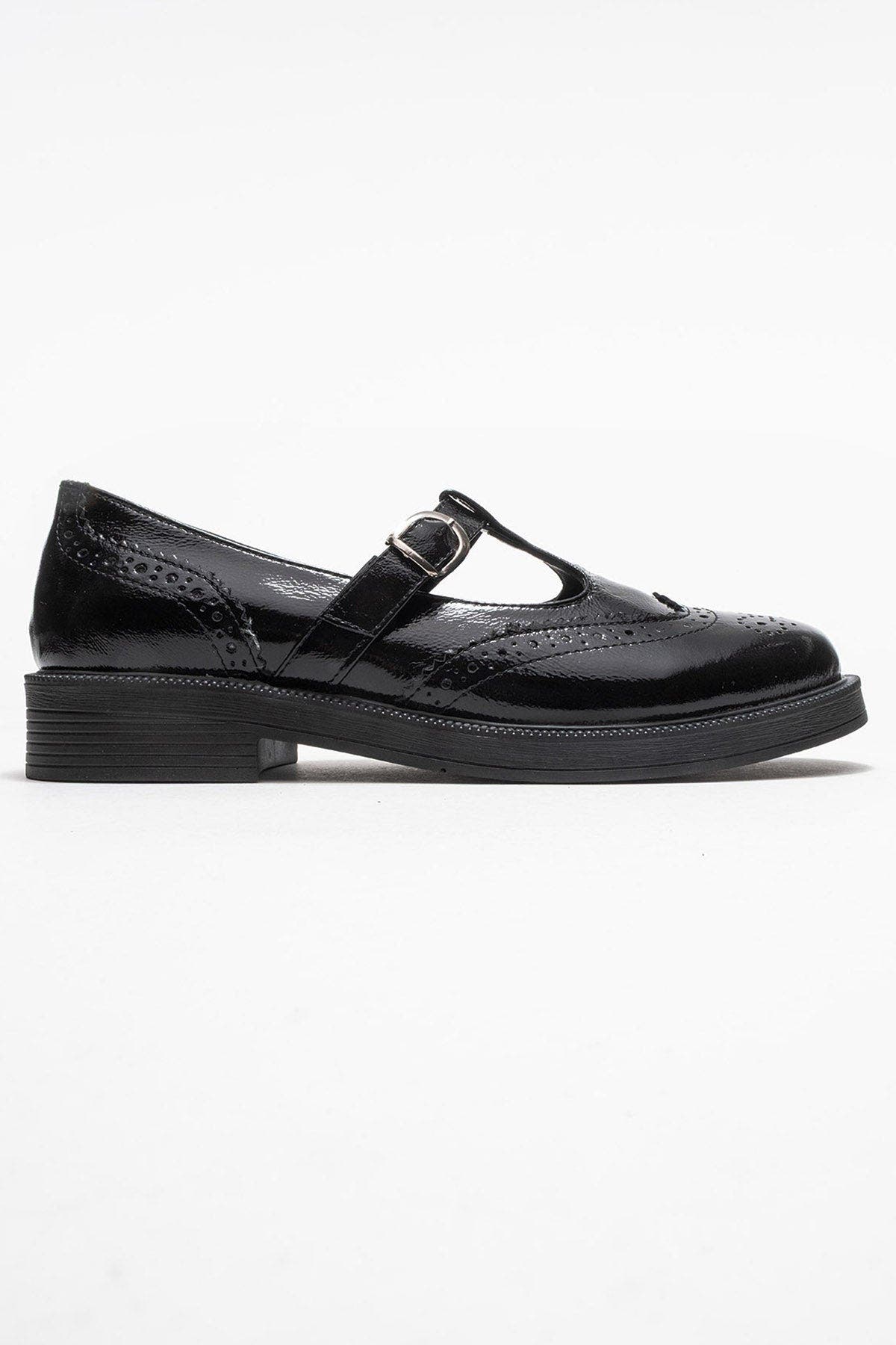 Forever & Always Shoes Dorian Leather Loafer, Alternate, color, Black