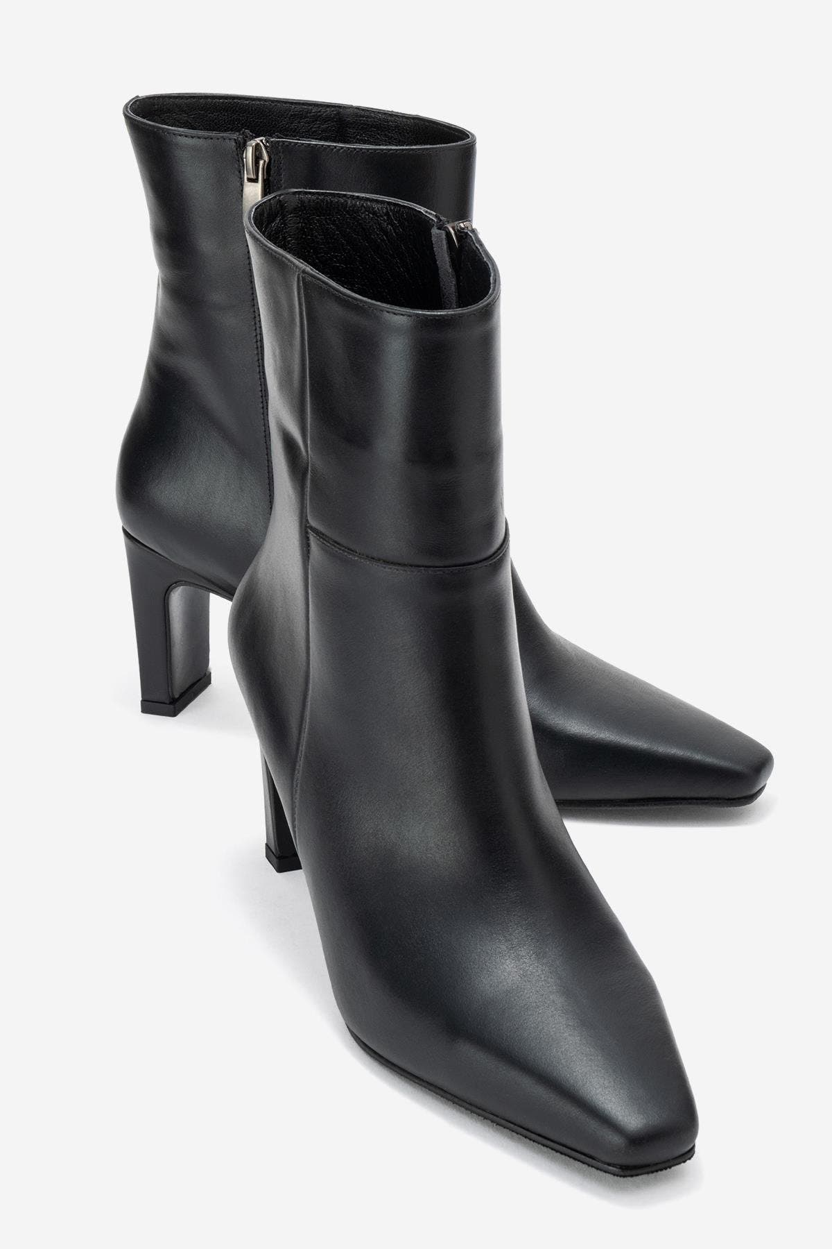 Forever & Always Shoes Kyoto Leather Block Heel Boot, Alternate, color, Black Leather