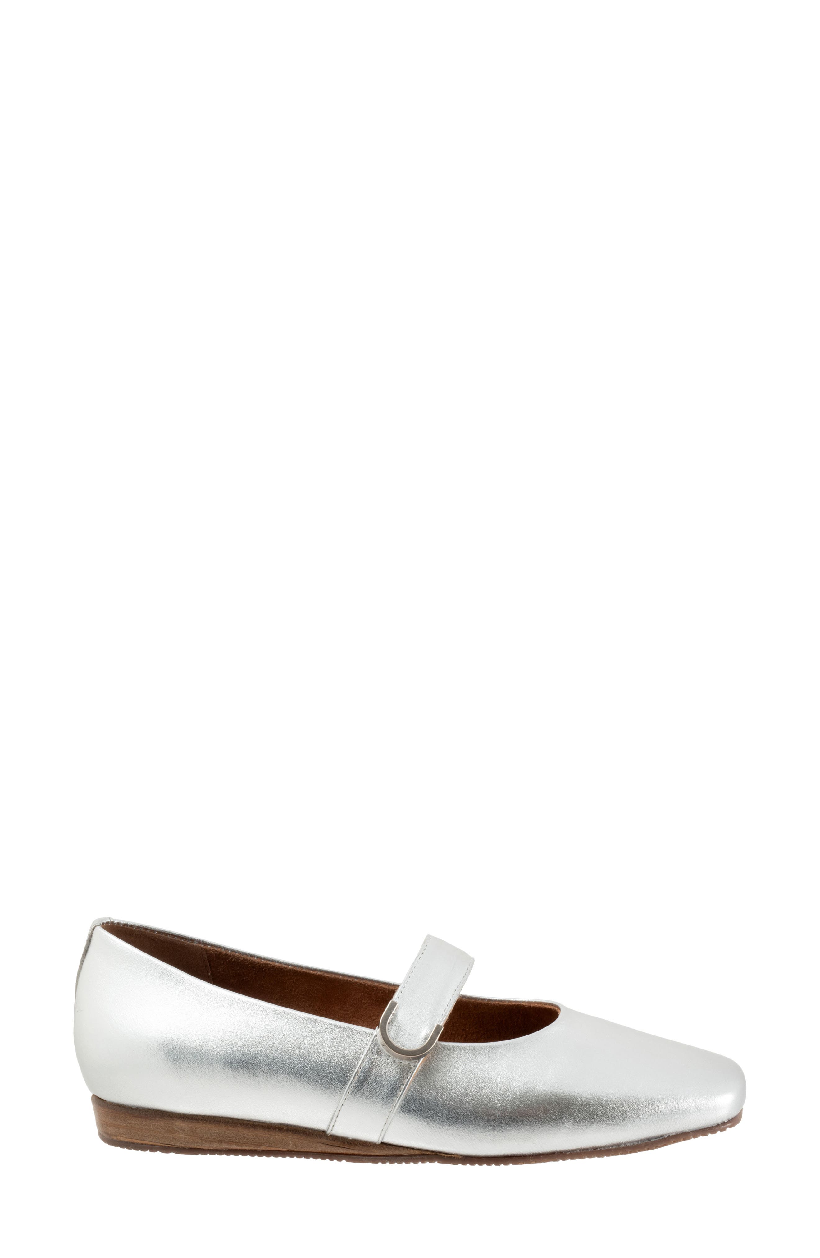 SoftWalk<sup>®</sup> Valdivia Mary Jane Flat, Alternate, color, Silver