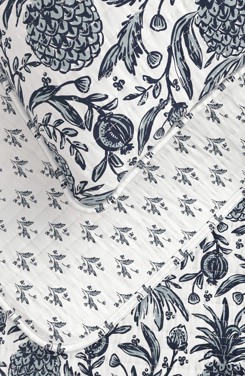 Woven & Weft Coastal Print Cotton Quilt & Sham Set, Alternate, color, Off White/ Navy