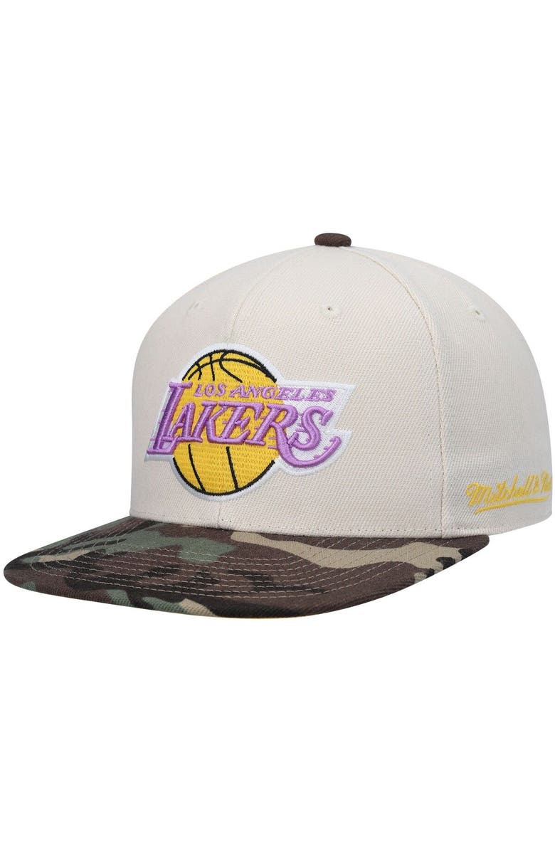 Mitchell & Ness Men's Mitchell & Ness Cream Los Angeles Lakers Hardwood Classics 2010 NBA Finals Patch Off White Camo Fitted Hat, Alternate, color, Cream