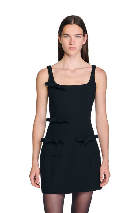 Short dress with bows