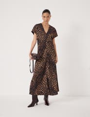 Hush Grace Air Flow V-Neck Midi Dress