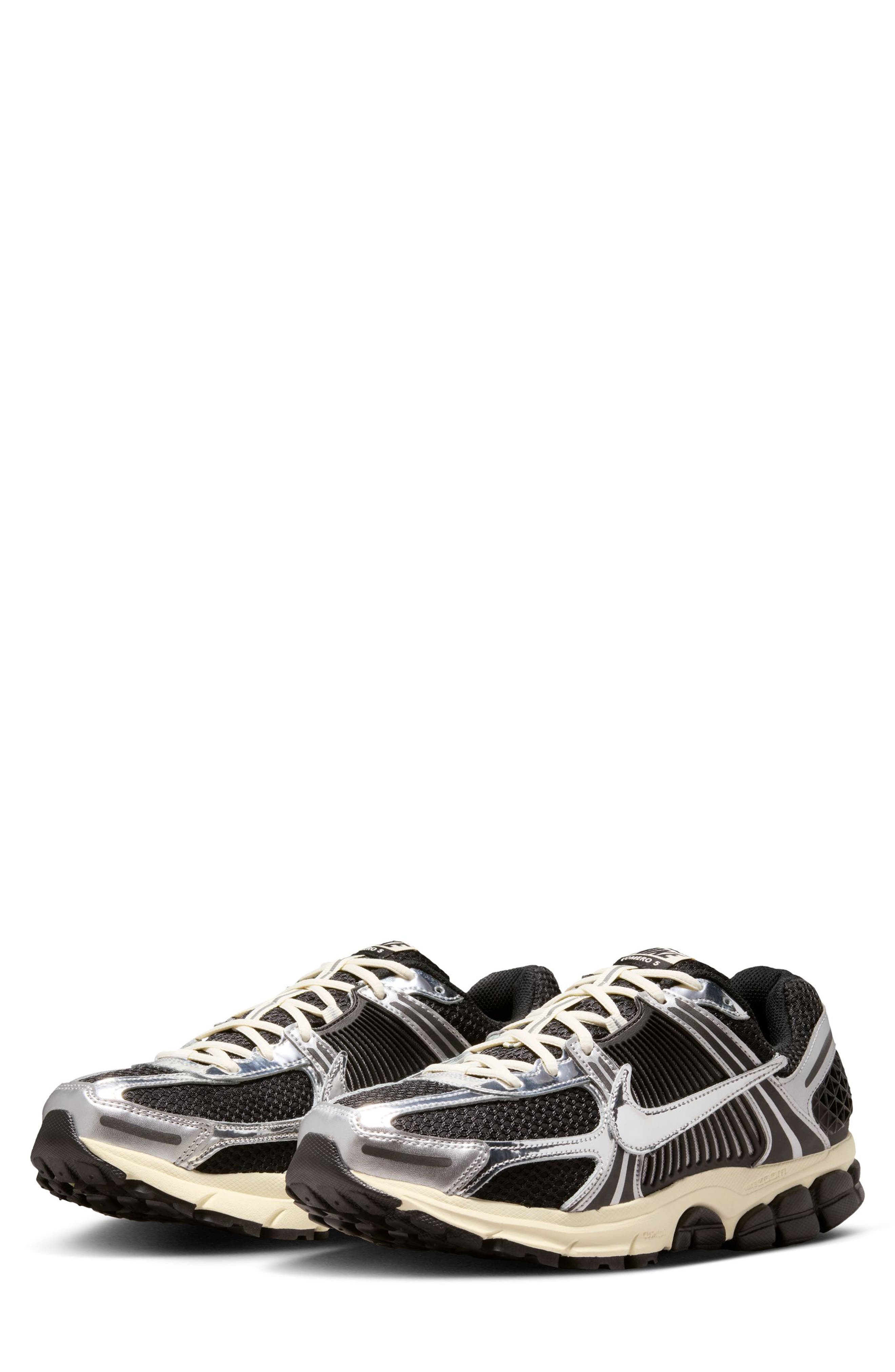 Zoom Vomero 5 Sneaker, Main, color, BLACK/ CHROME