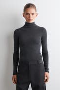 COS Seamless Merino Wool Turtleneck Long-Sleeved Top