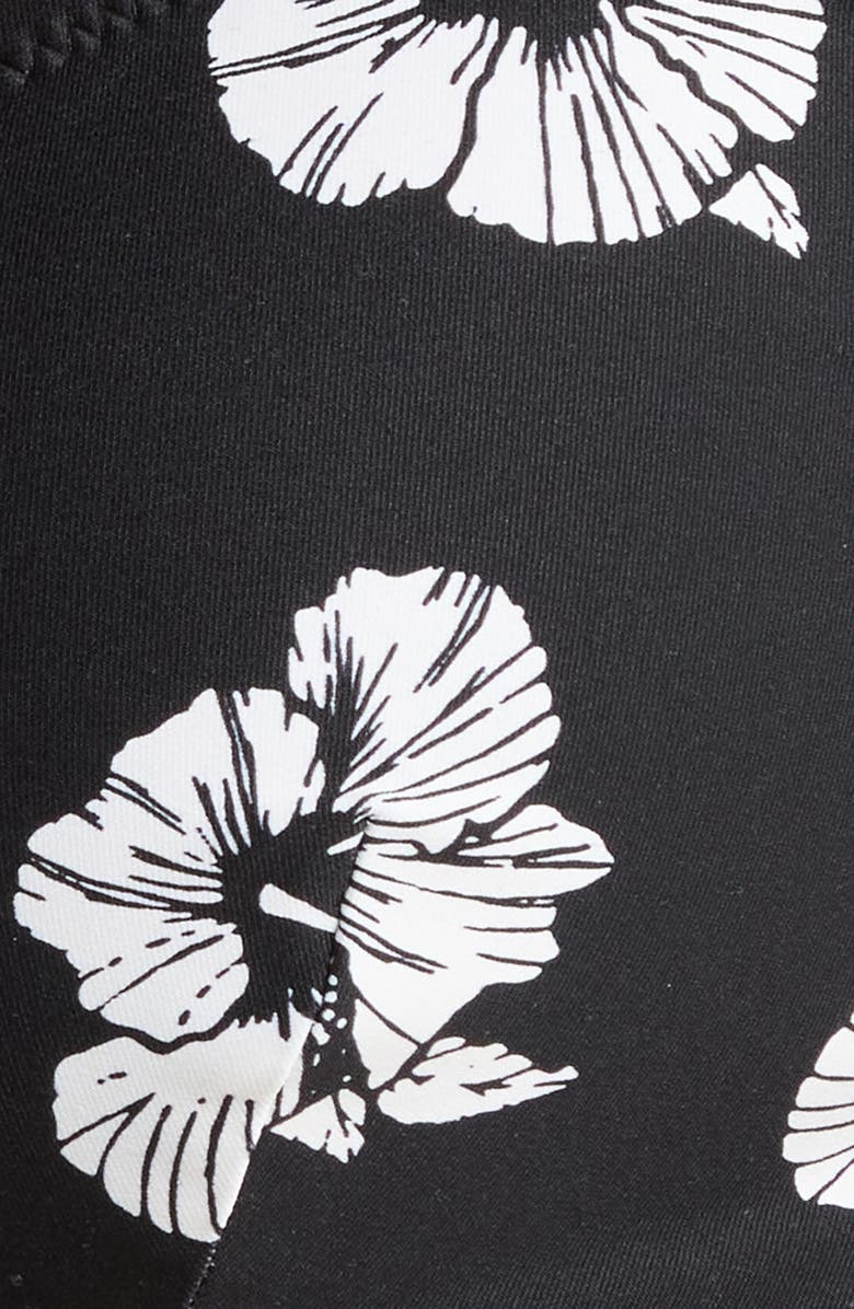 Rip Curl Party Wave Multi Fit Underwire Bikini Top, Alternate, color, Black/ White