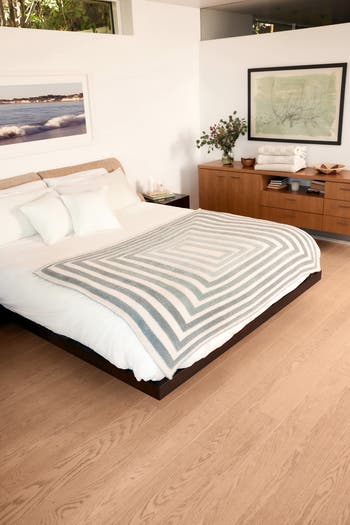 CozyChic<sup>™</sup> Prismatic Throw Blanket