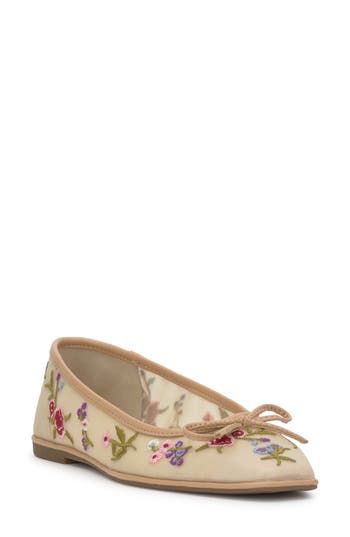 Jessica Simpson Vayrina Ballet Flat