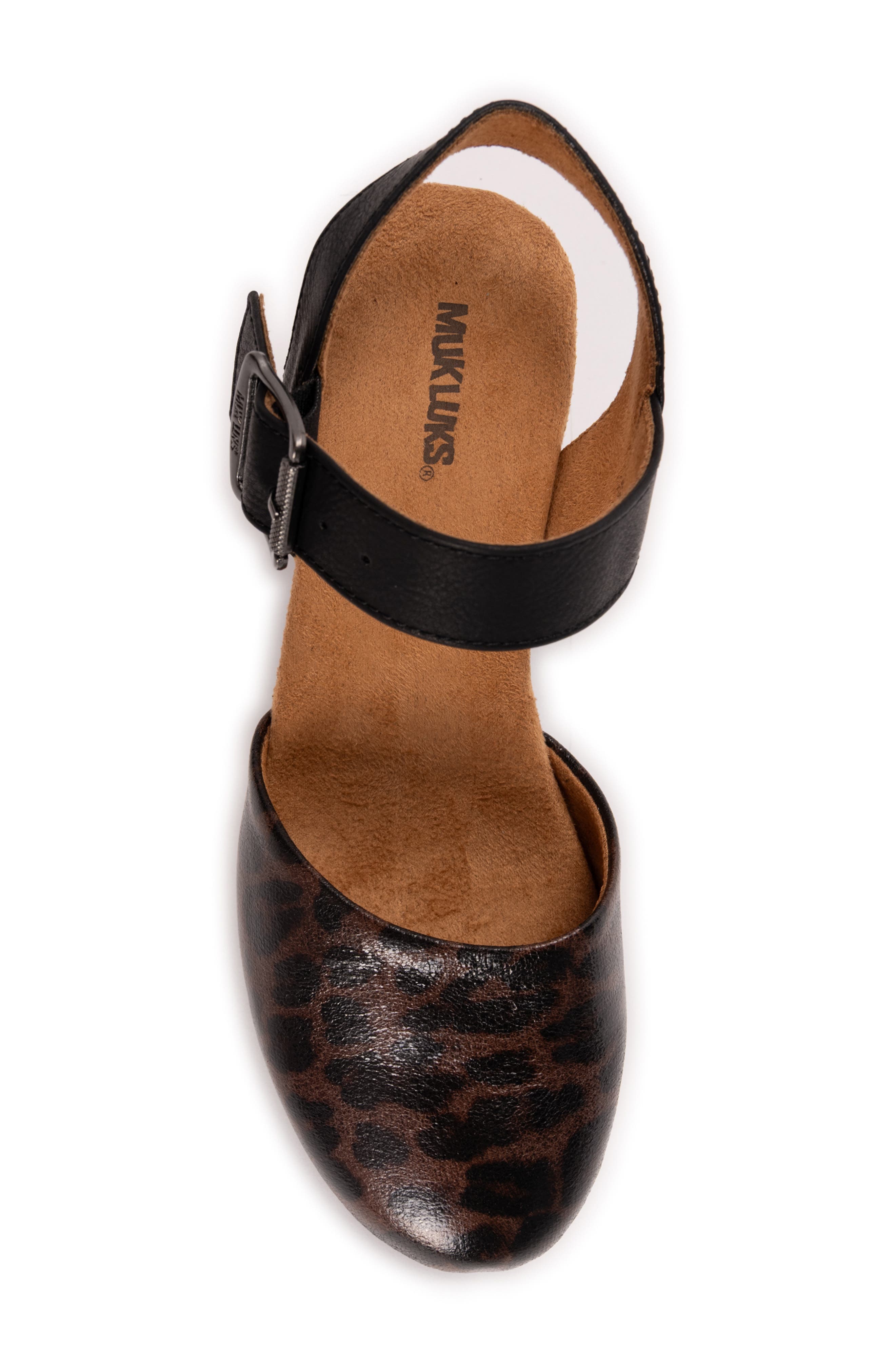 MUK LUKS Merritt Quarter Strap Platform Pump, Alternate, color, Leopard/ Black