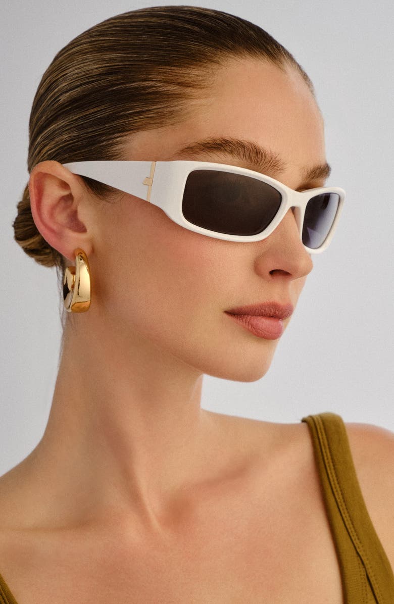 Le Specs Du Jour 60mm Rectangular Sunglasses, Alternate, color, Optic White / Smoke Mono