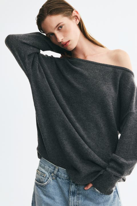 Fine-knit One-shoulder Sweater
