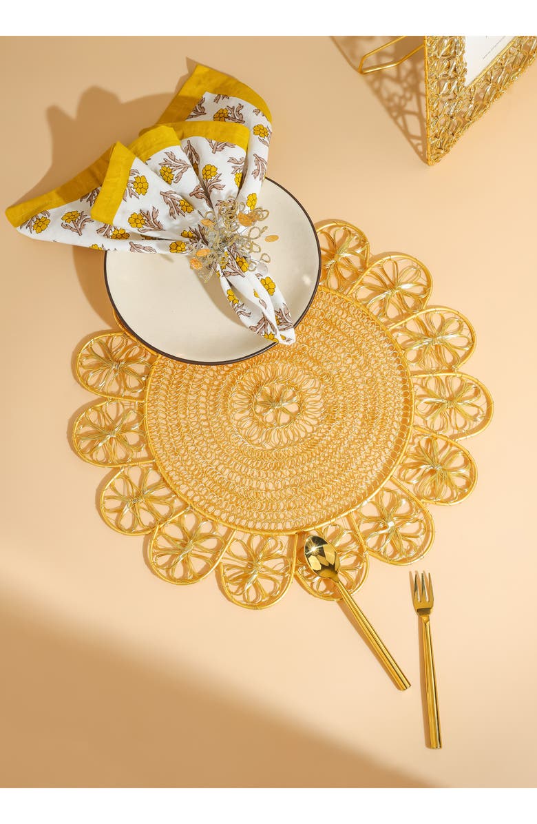 Tiramisu Luxe Lattice Bloom Metal Placemat, Alternate, color, Gold
