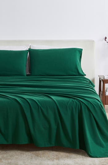 Woven & Weft Turkish Cotton Solid Flannel Sheet Set In Green